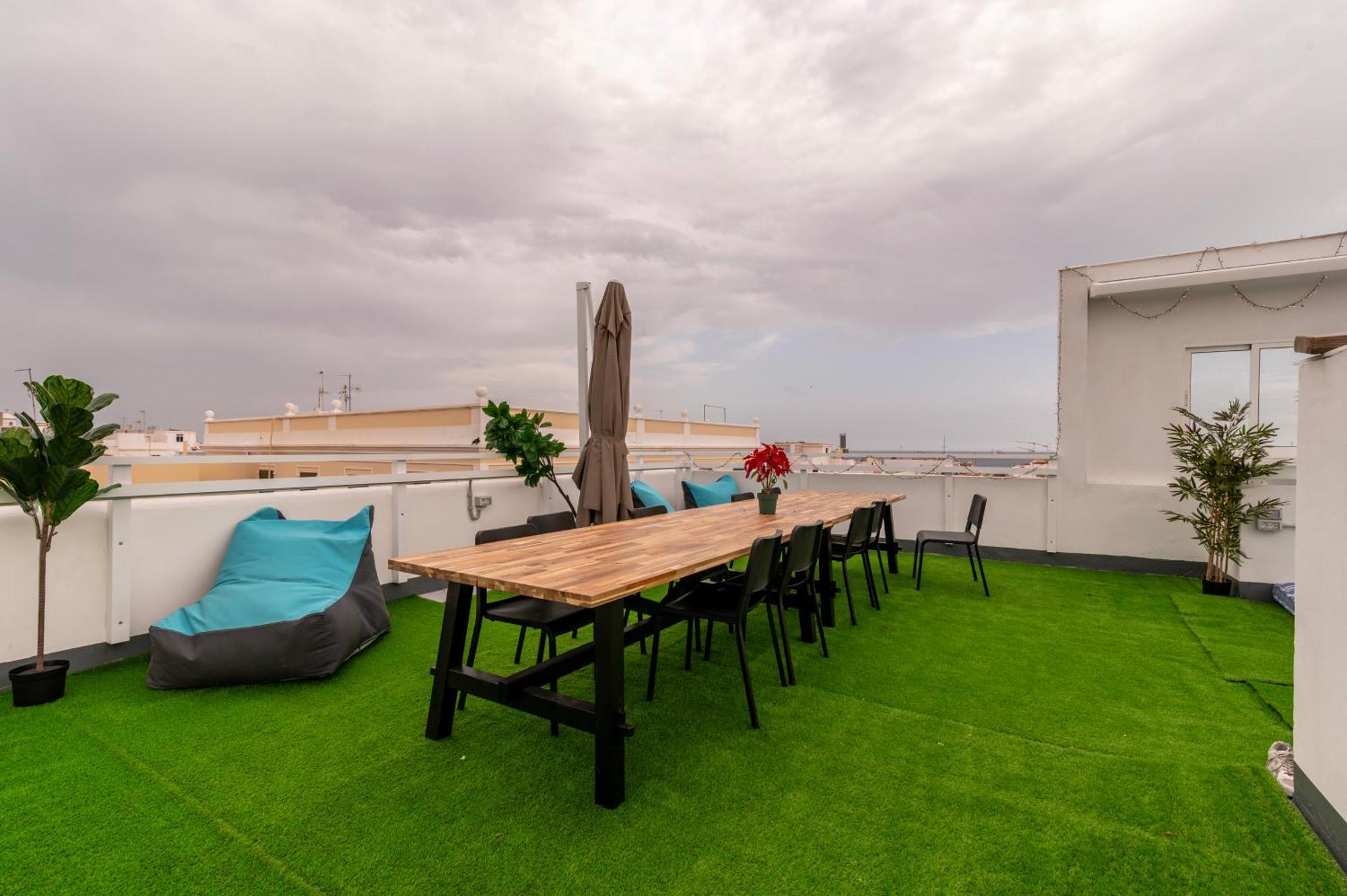 Hostal Youroom Las Palmas 外观 照片