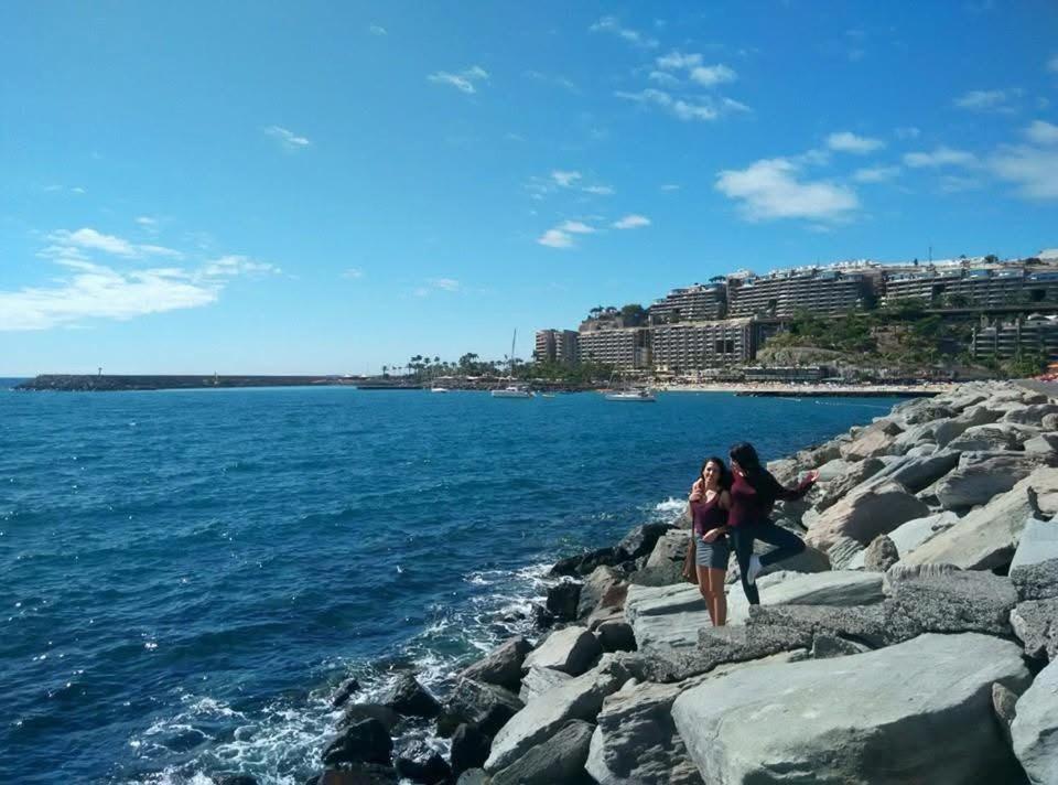 Hostal Youroom Las Palmas 外观 照片